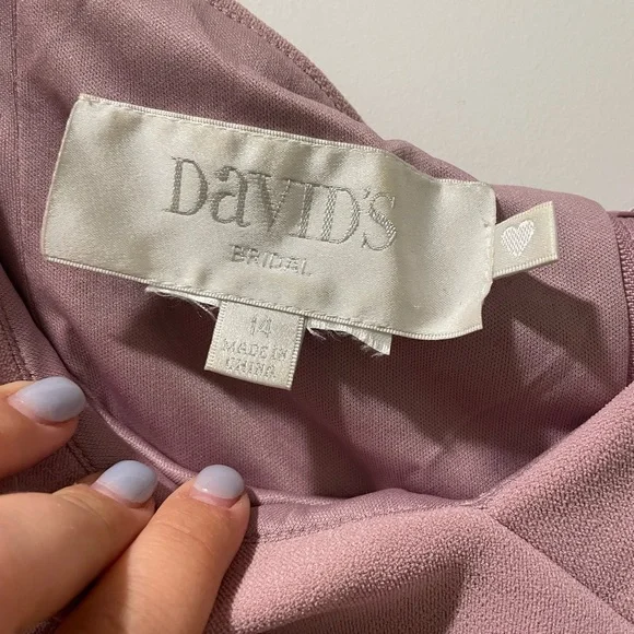 David’s Bridal excellent condition long off should pleated dress color quartz - Picture 4 of 5